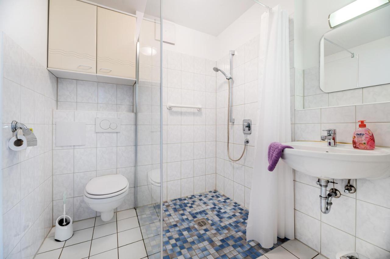Hotel Am Kirchplatz اوبرلنغن المظهر الخارجي الصورة