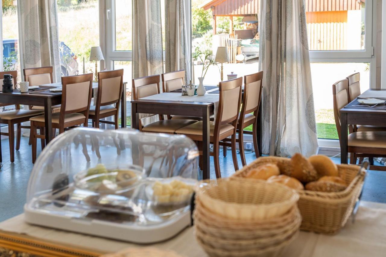 Hotel Am Kirchplatz اوبرلنغن المظهر الخارجي الصورة