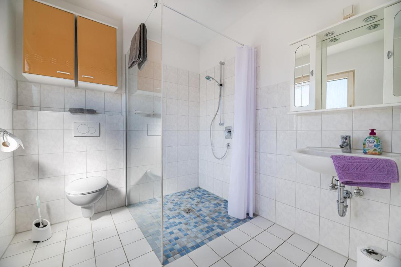 Hotel Am Kirchplatz اوبرلنغن المظهر الخارجي الصورة