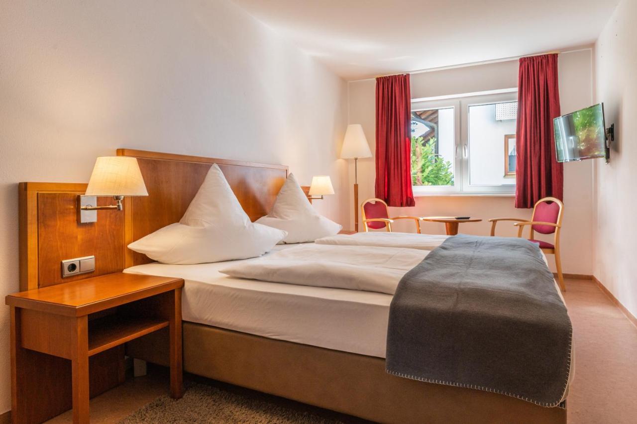 Hotel Am Kirchplatz اوبرلنغن المظهر الخارجي الصورة