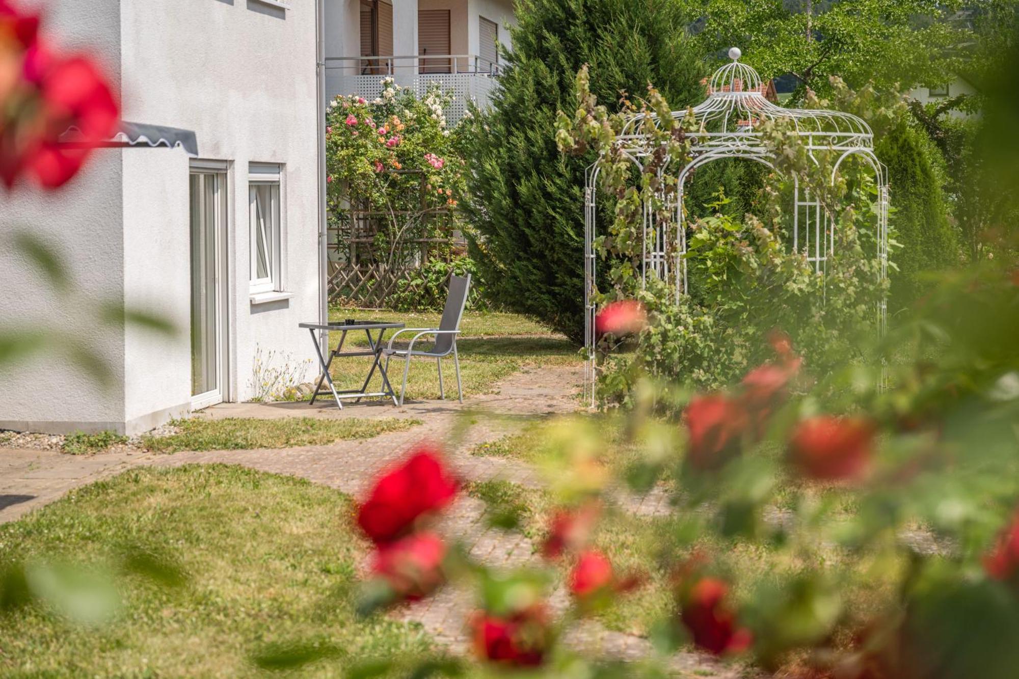 Hotel Am Kirchplatz اوبرلنغن المظهر الخارجي الصورة